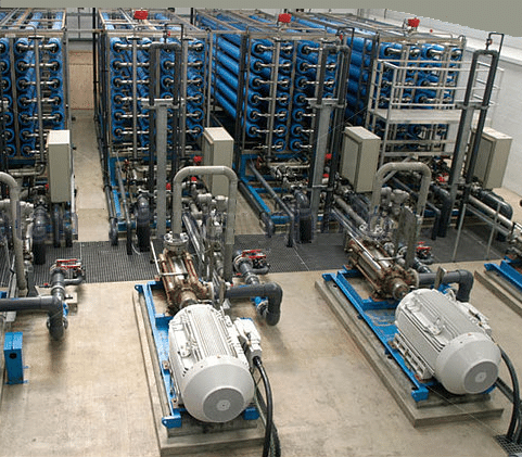 Ósmosis inversa en el tratamiento de aguas residuales industriales.